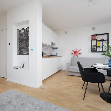 Cosy For 3 People In The Center By Renters * Warschau