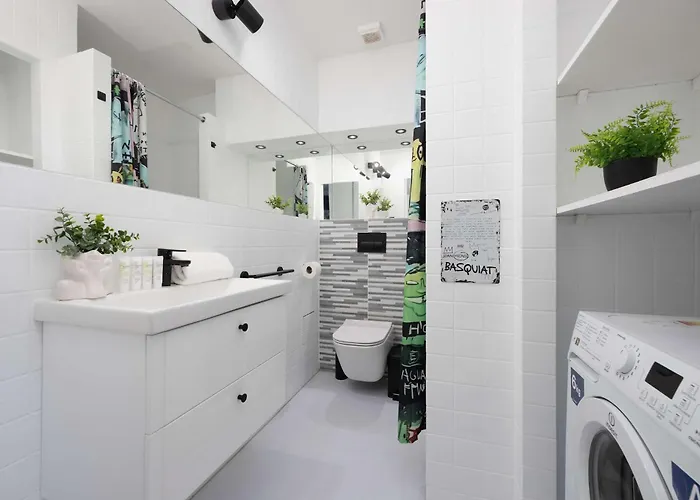 Cosy For 3 People In The Center By Renters Warszawa